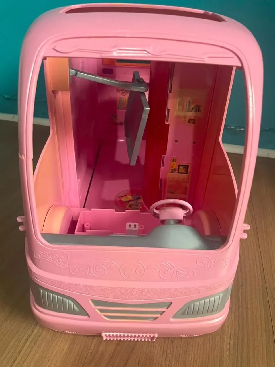 Trailer de Camping da Barbie da Mattel - Usado - Foto 3