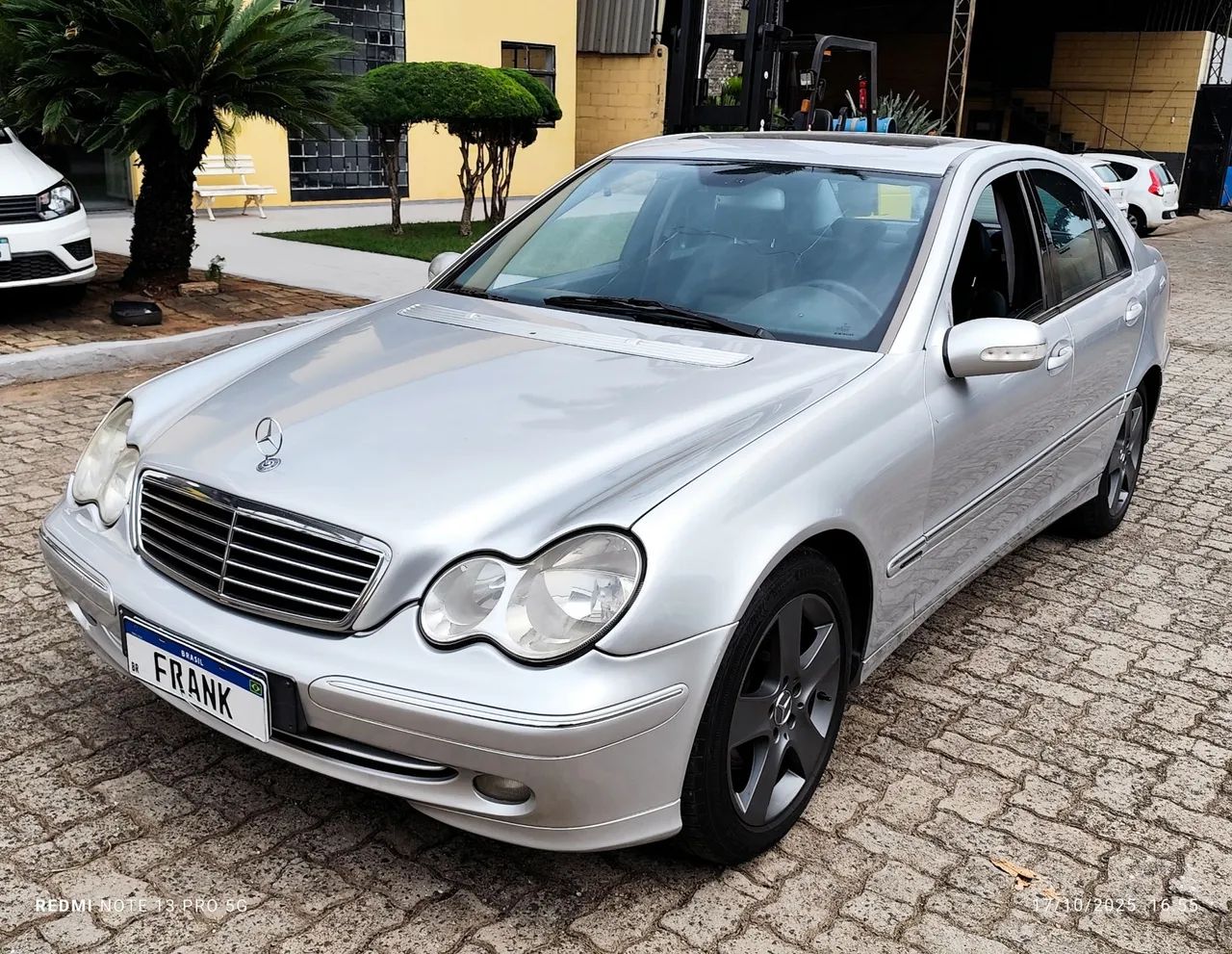 Mercedes-Benz C-240 Avantgarde 2.4/ 2.6 4P 2003