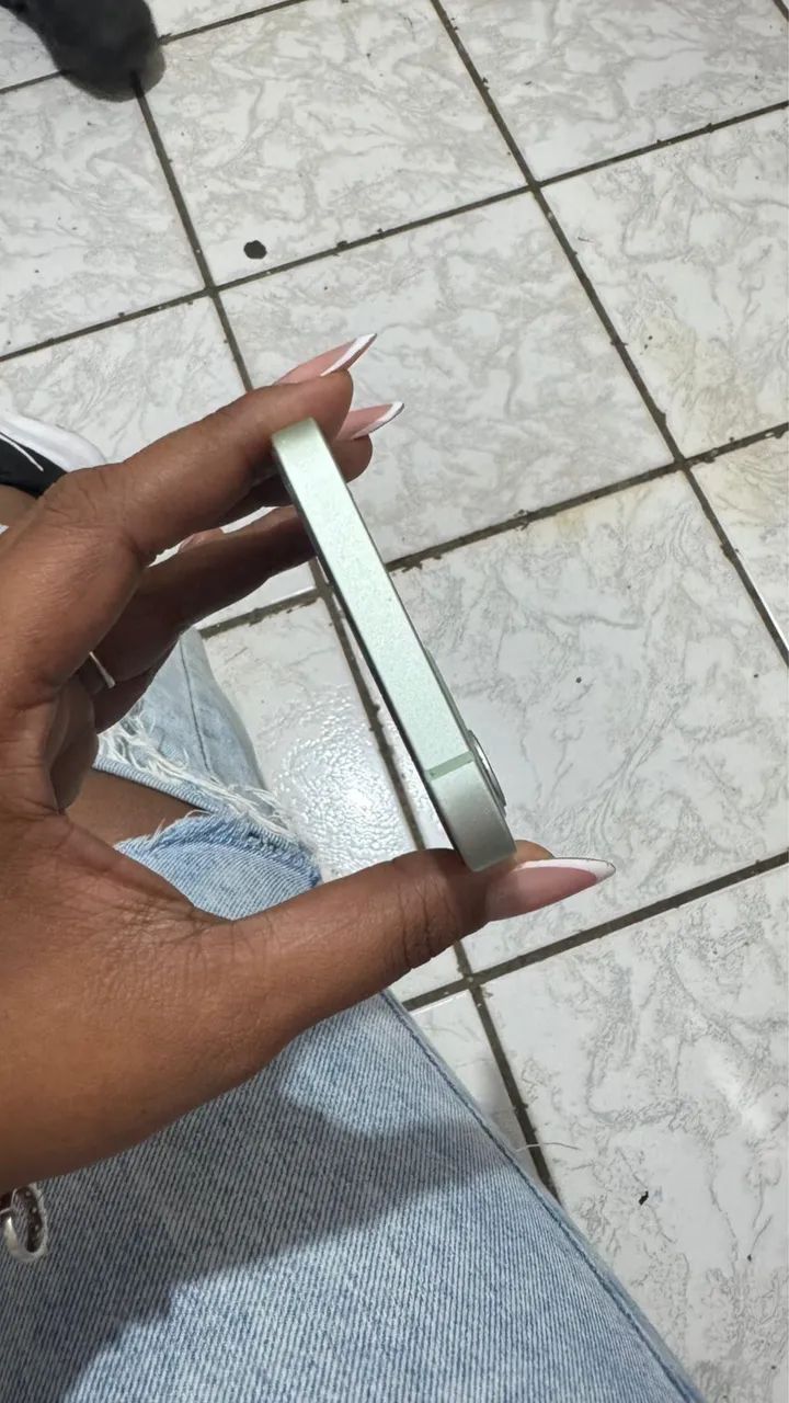 iPhone 12 128gb. Olhe a descrição  - Foto 2