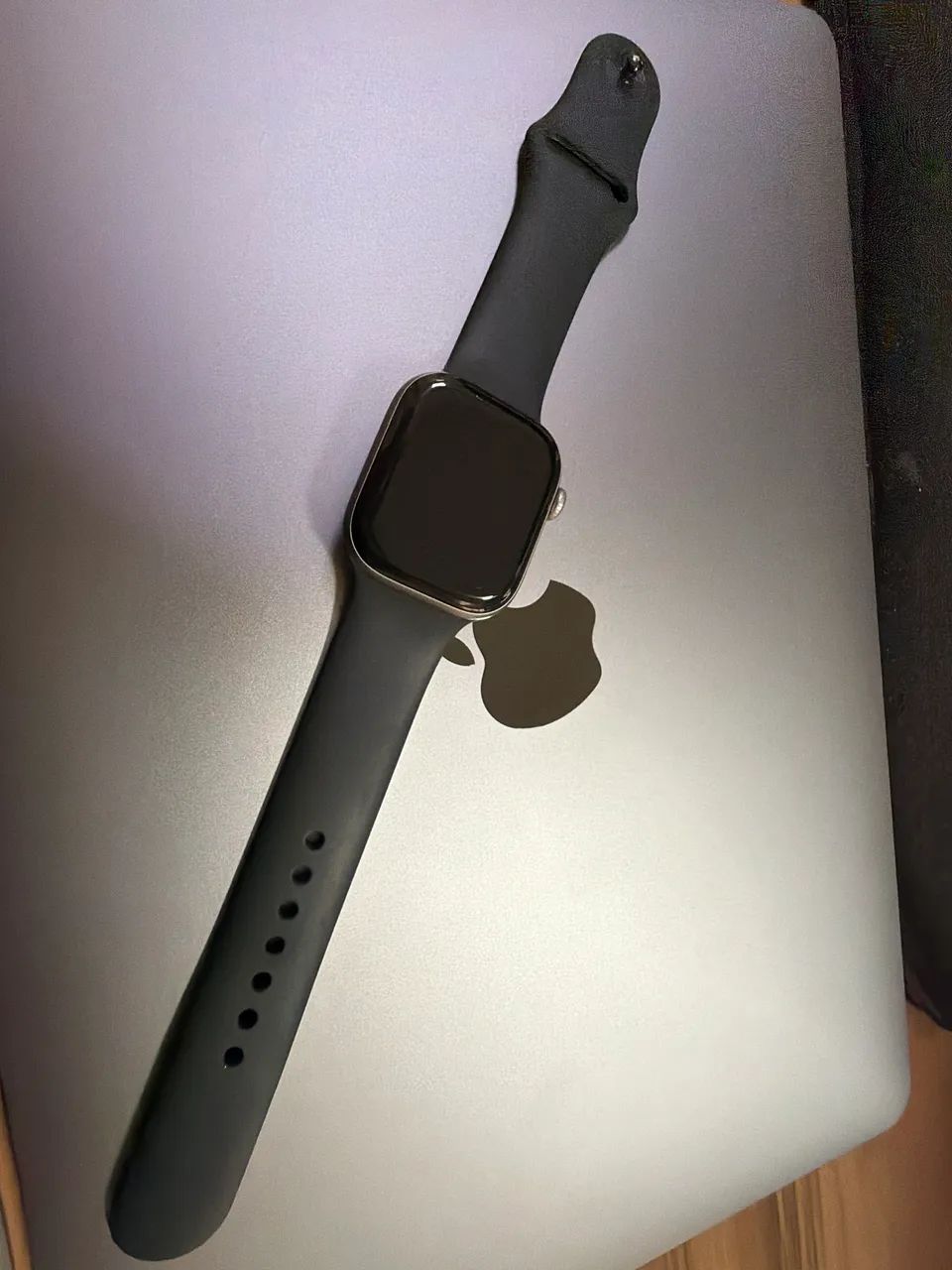 Apple Watch s11 -42mm 