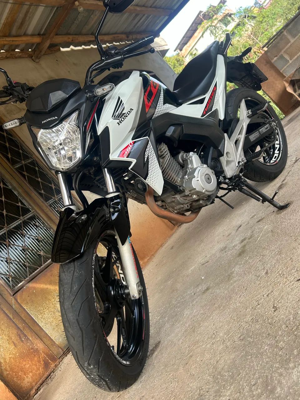 Cb Twister 2019