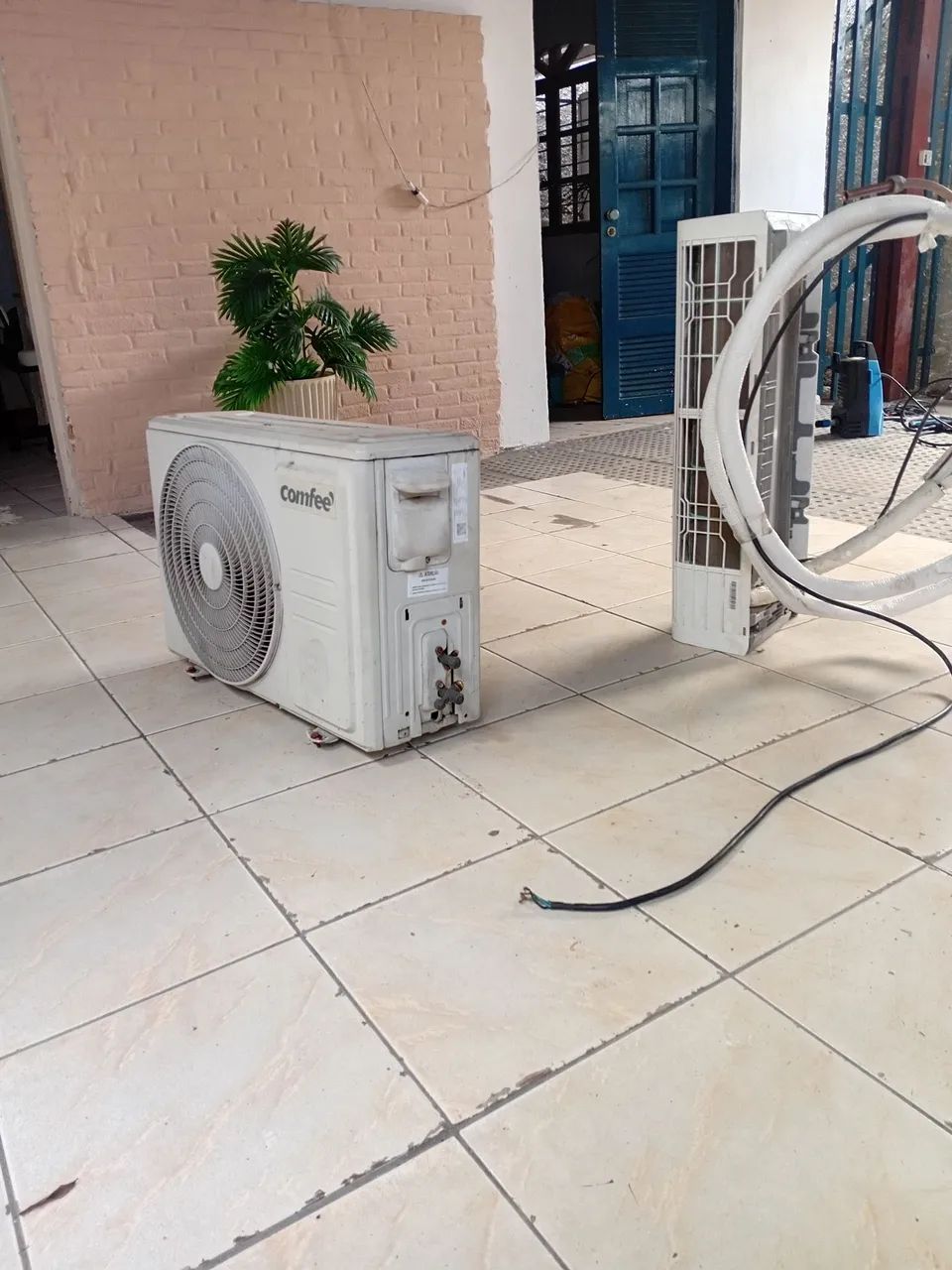 Ar condicionado COMFEE 12.000BTU