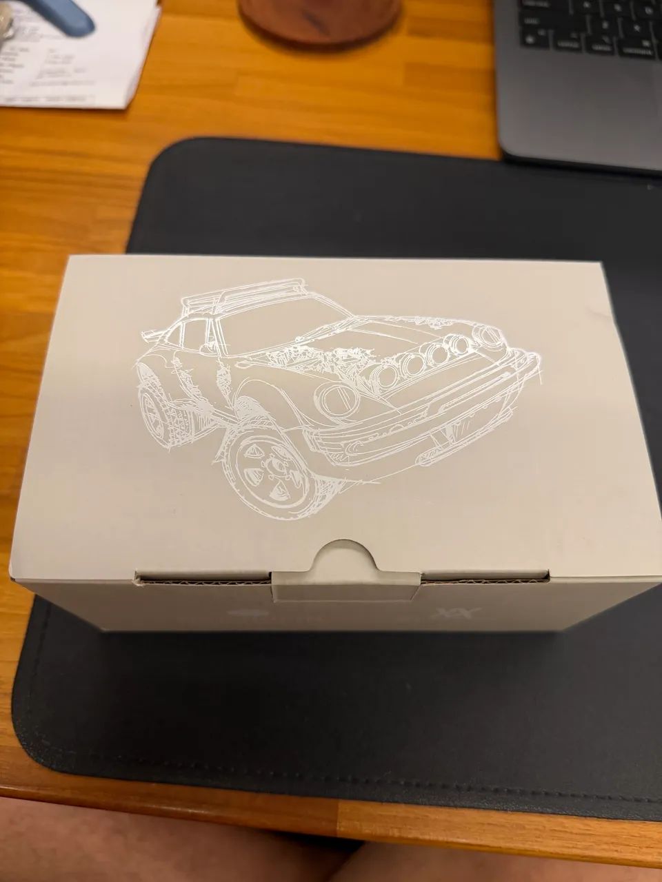 Hot Wheels x Daniel Arsham Eroded Porsche Safari - Foto 4