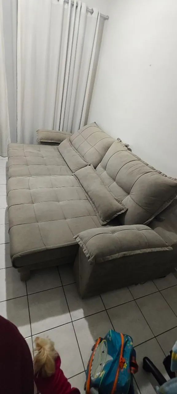 Vendo sofá retrátil 6 lugares - 2,90m - Foto 3