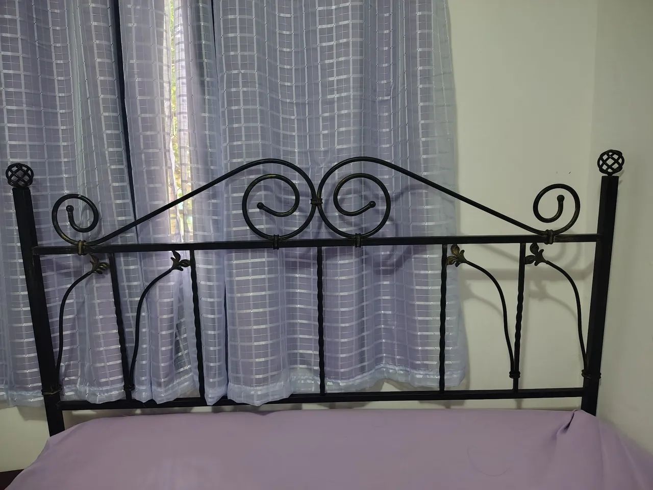 Cama Box Queen + Cabeceira e Estrutura de Ferro Maciço  - Foto 3