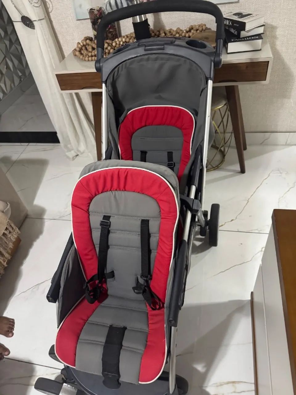 Carrinho bebê gêmeos 