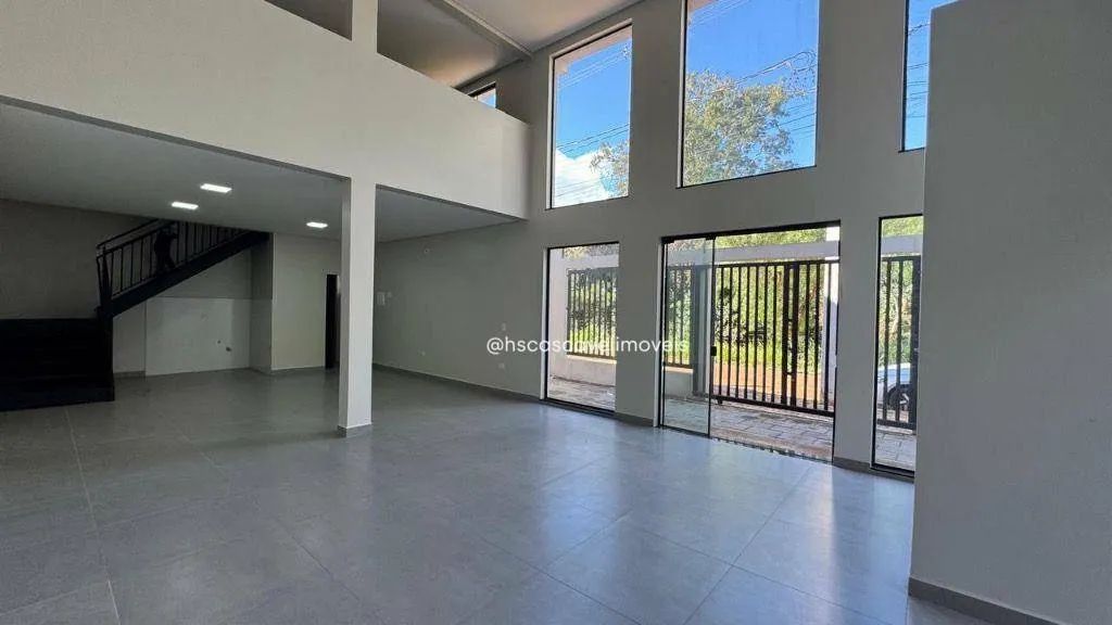 Sala comercial com mezanino na ultima rua do florais do paraná - Foto 2