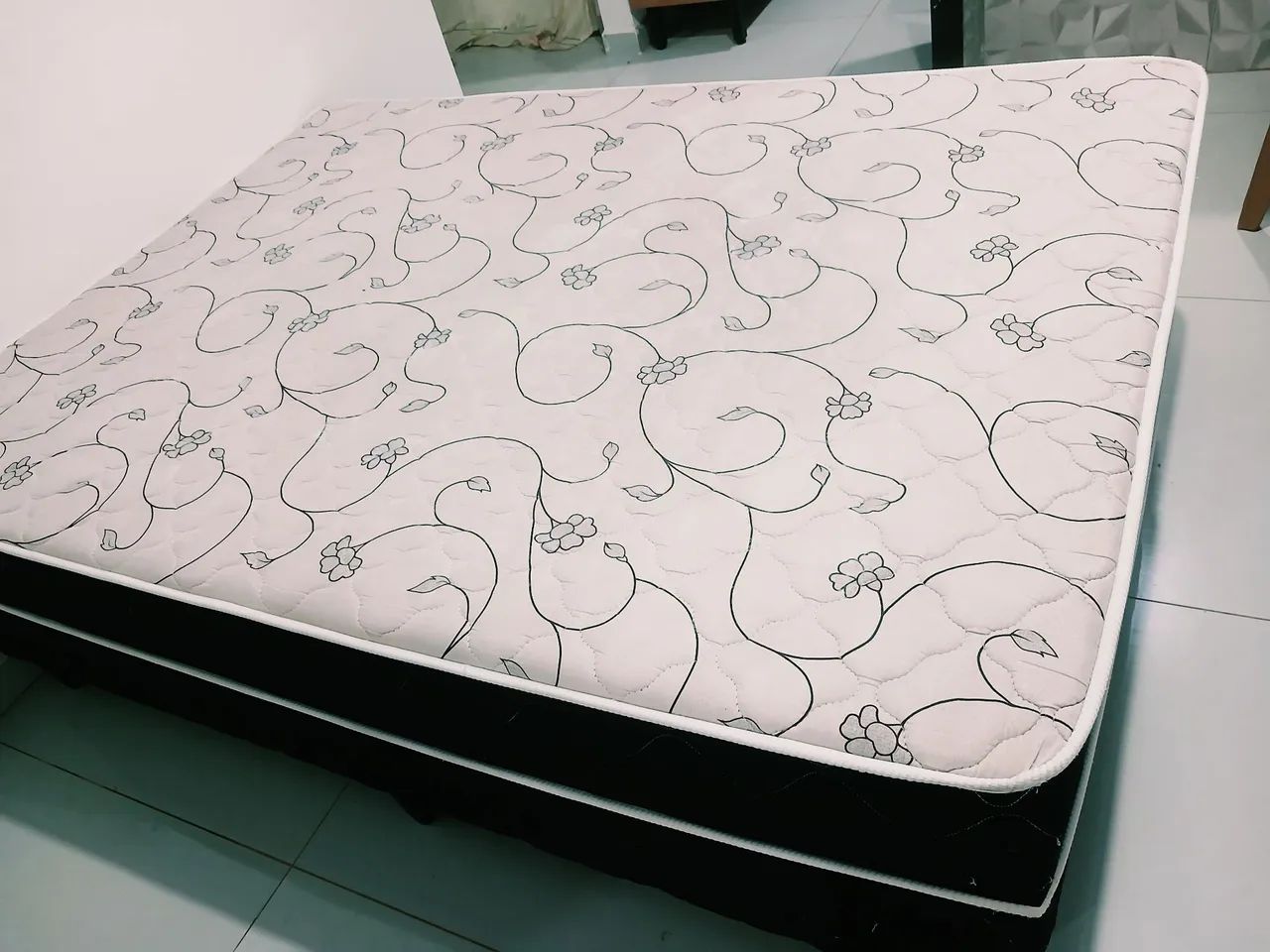 Cama box casal
