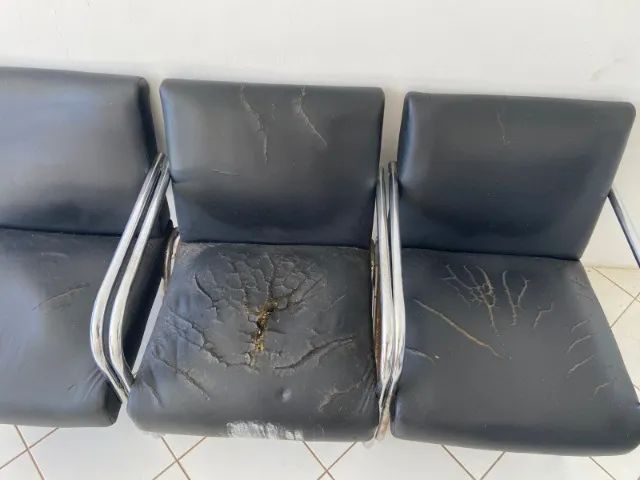 Cadeira preta  - Foto 4