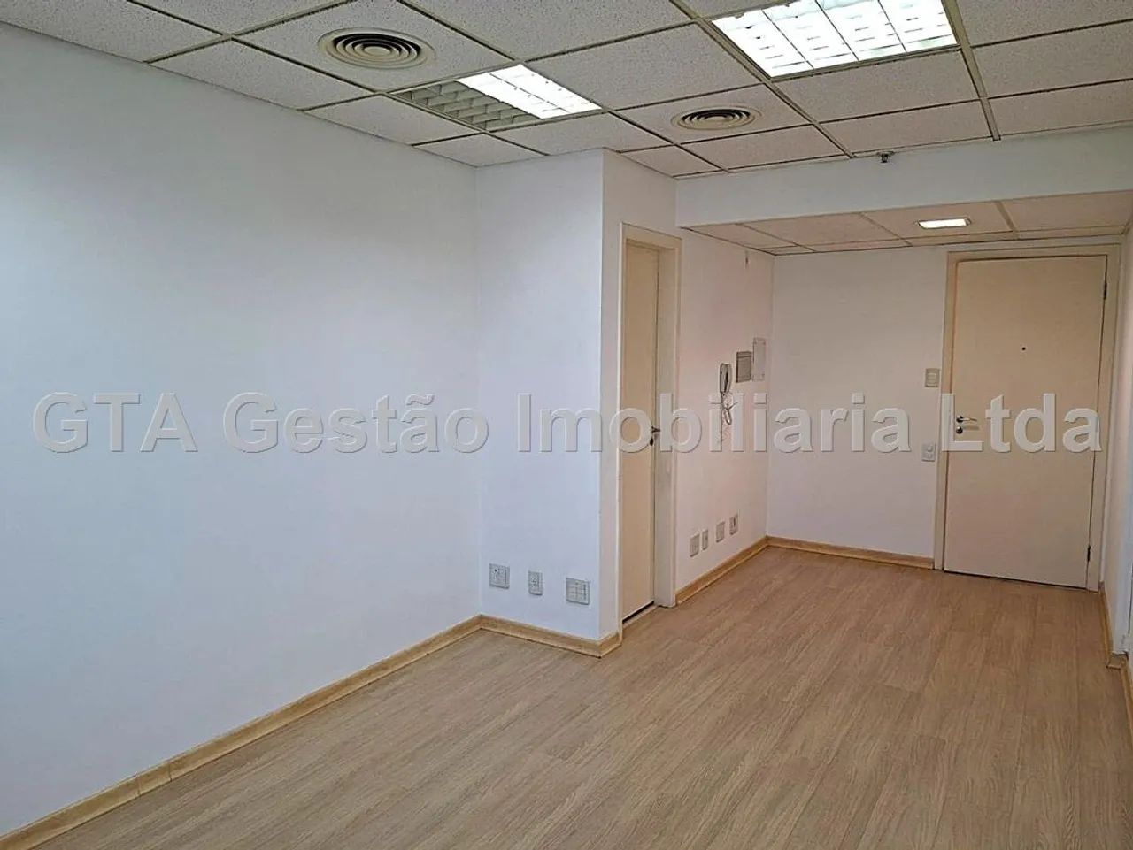 Aluga-se andar alto | Vila Nova Conceição