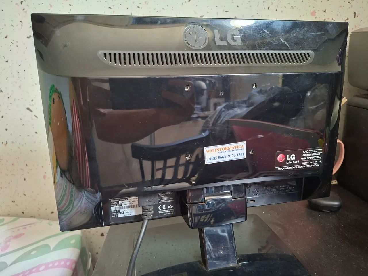 Monitor LG Flatron E1641 - Foto 2