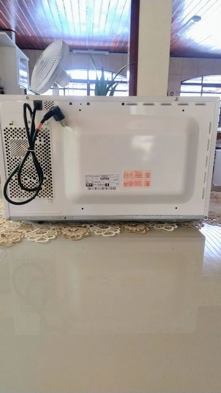 Microondas Electrolux 31 lt - Foto 3