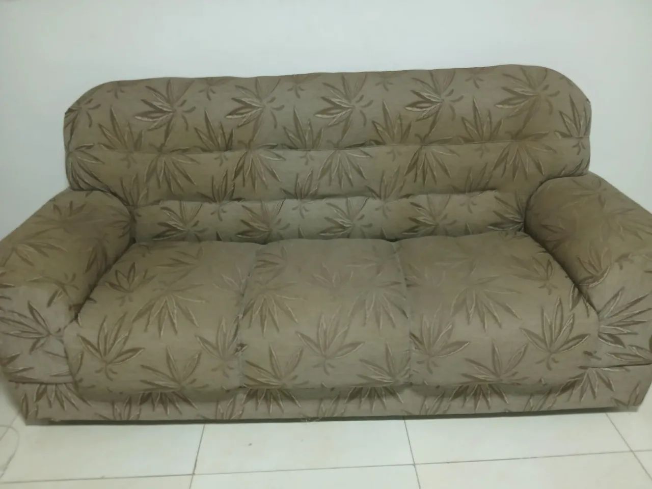 Sofá 3 lugares  - Foto 2