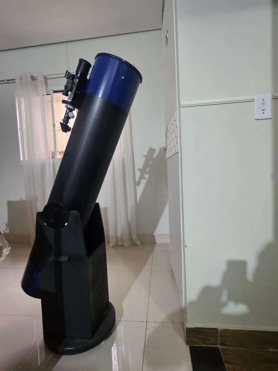 Telescópio 216mm mm