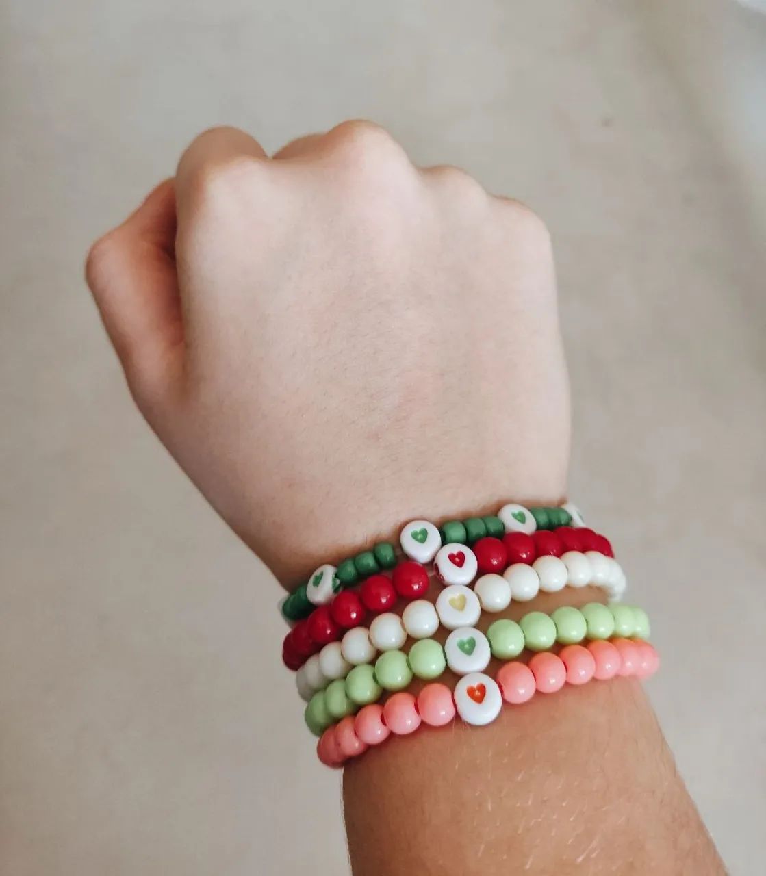5 pulseiras feito a mão  - Foto 3