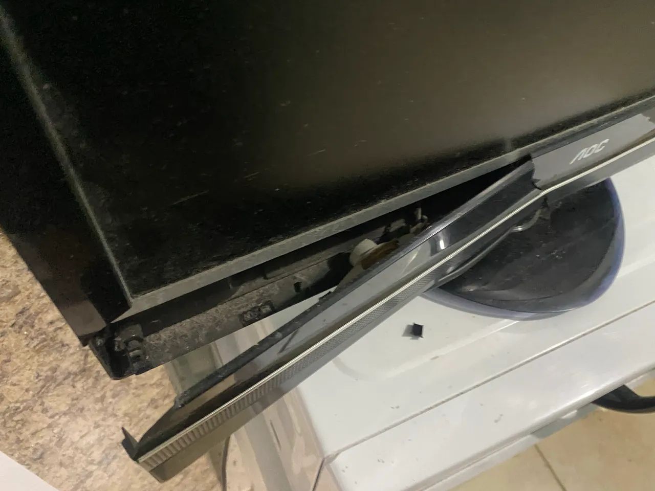 TELEVISÃO AOC DANIFICADO - Foto 2