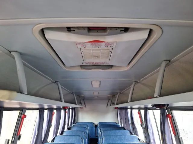 Micro Volare Escolar V8L 2015 - Foto 4