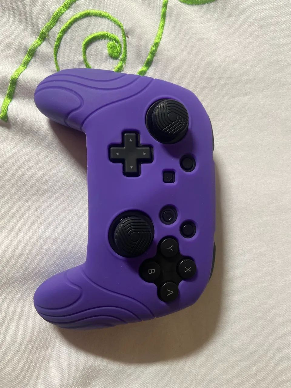 Nintendo Switch OLED (6 meses) + Pro Controller Original + Case + Acessórios - Foto 2