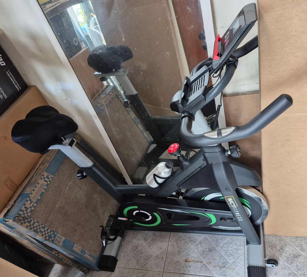 Bicicleta ergométrica spinning 20k roda de inércia  - Foto 4