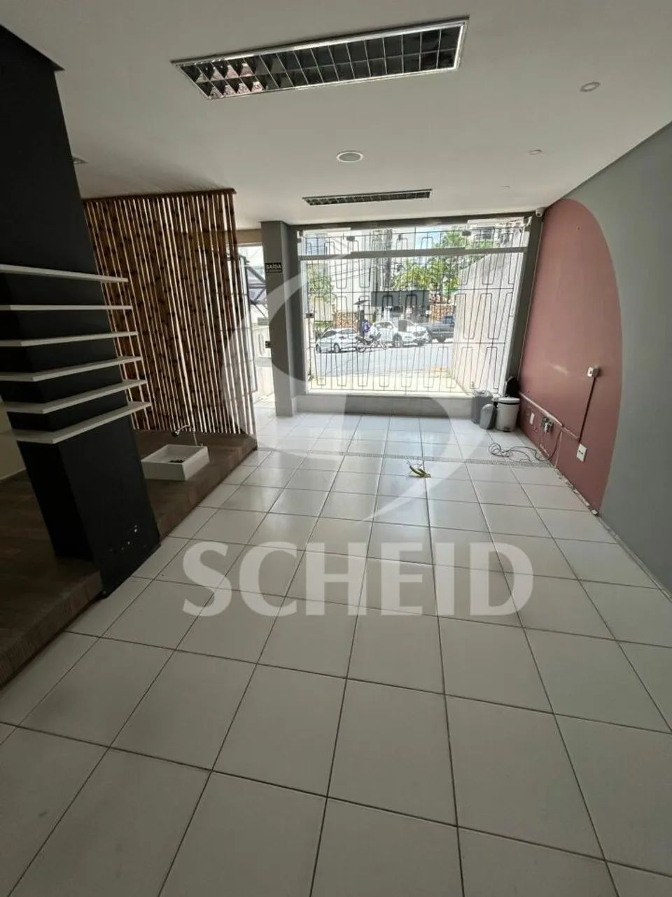 Sobrado comercial a venda com 3 Quartos e 3 banheiros na Vila Mascote