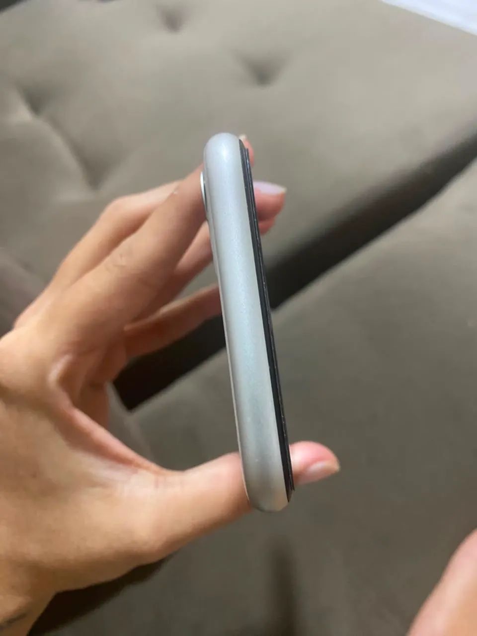 IPhone 11 64GB pra vender rápido - Foto 3