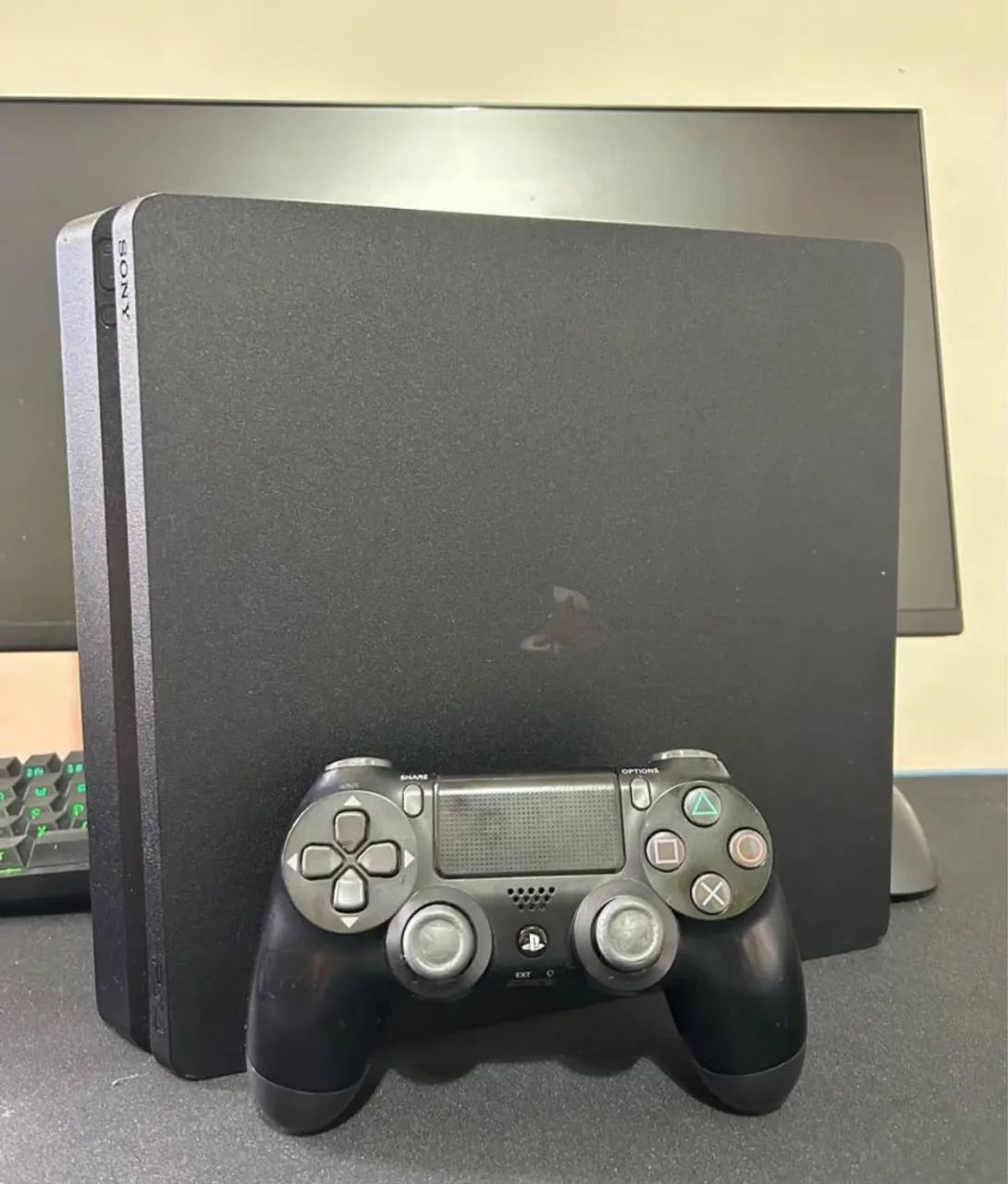 PS4 SLIM - 500GB
