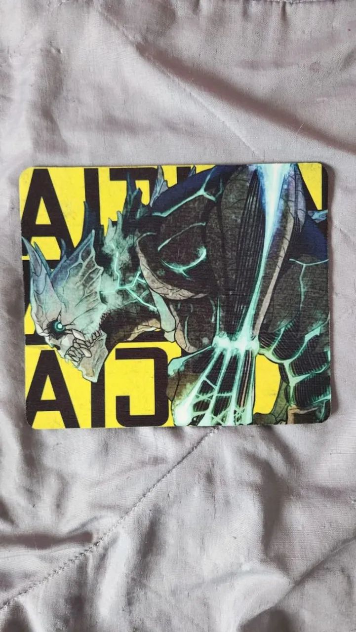 Mouse Pad Kaiju No.8 Usado Estado Mediano