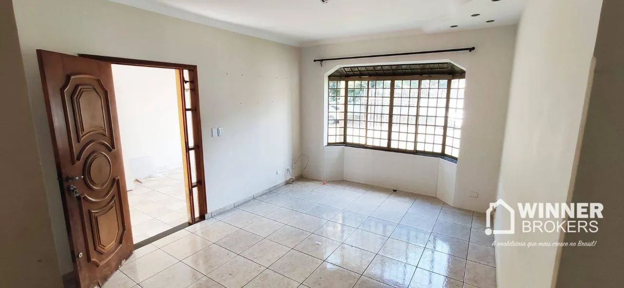 Casa com 3 dormitórios - Foto 2