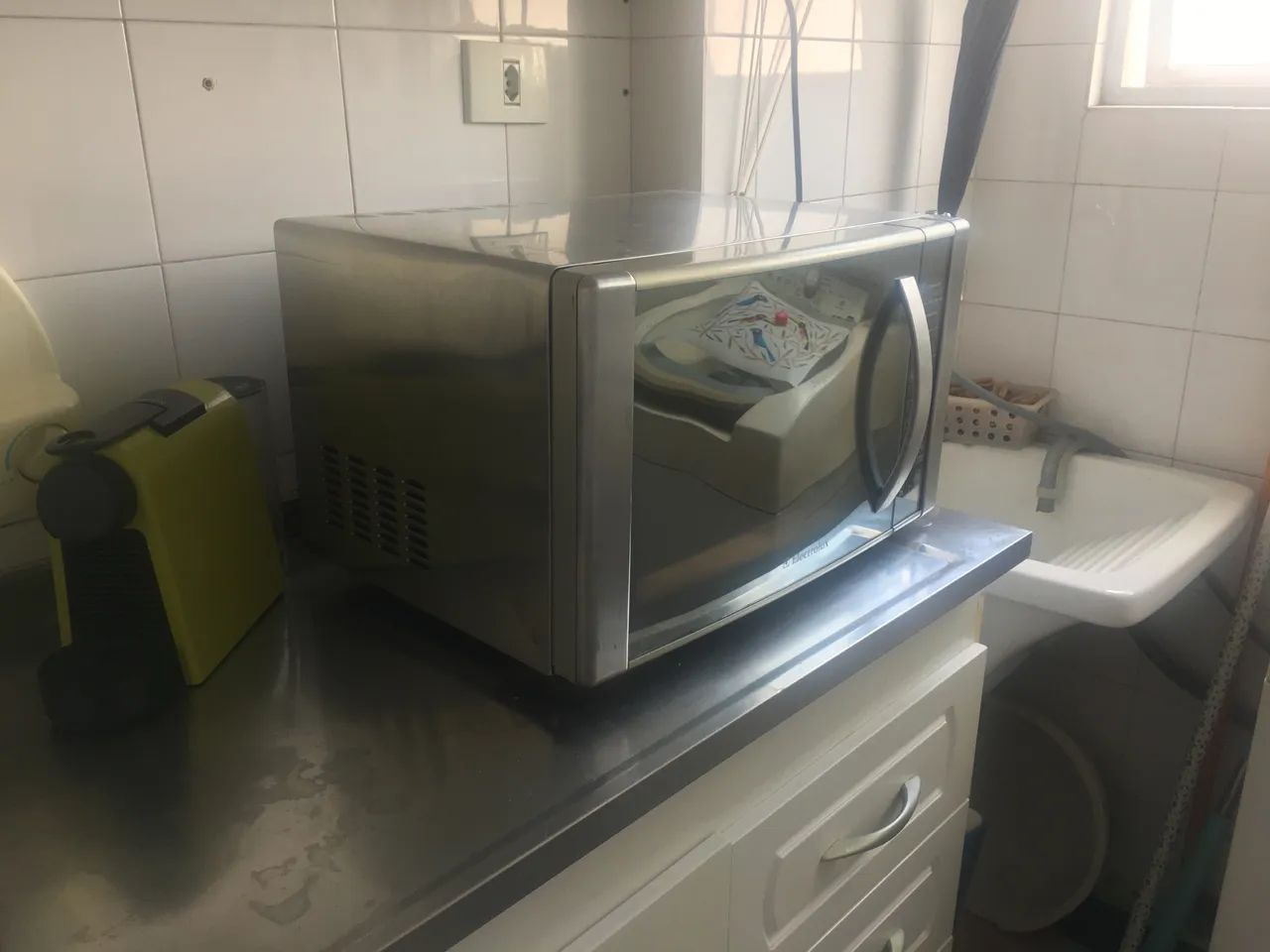 Microondas - 31 lts -  aço inox 