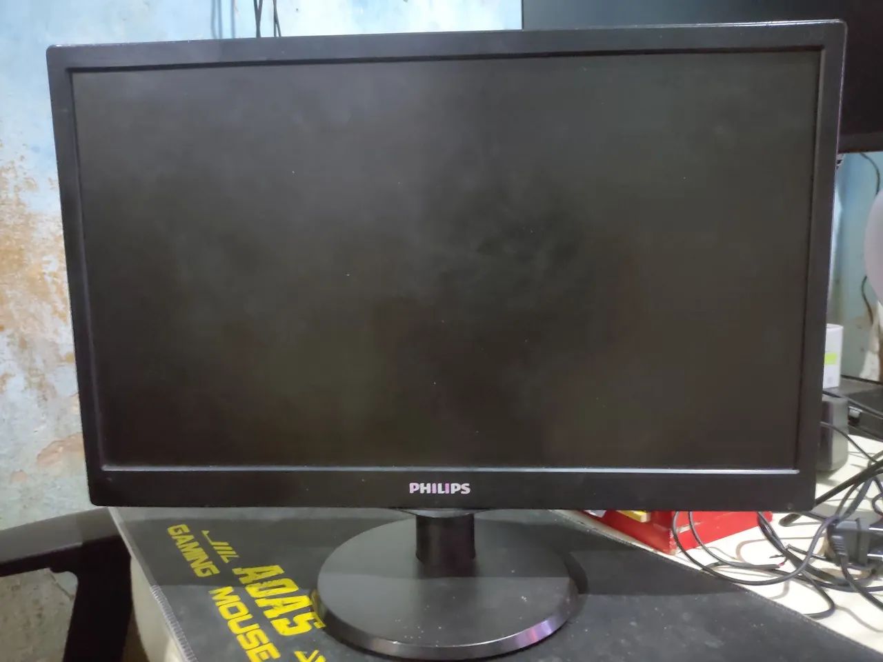 Monitor Philips LED 18.5" - Modelo 193V5L - Conexão VGA. - Foto 3