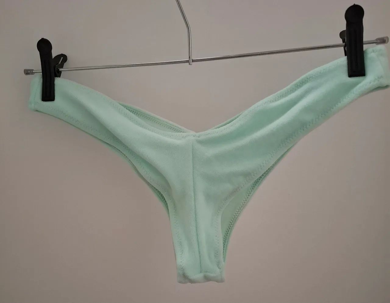 Biquíni calzedonia top tamanho 42 e calcinha P - Foto 5