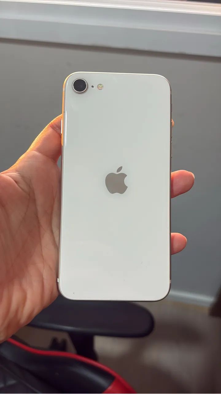 IPhone SE 3a geração 95% bateria