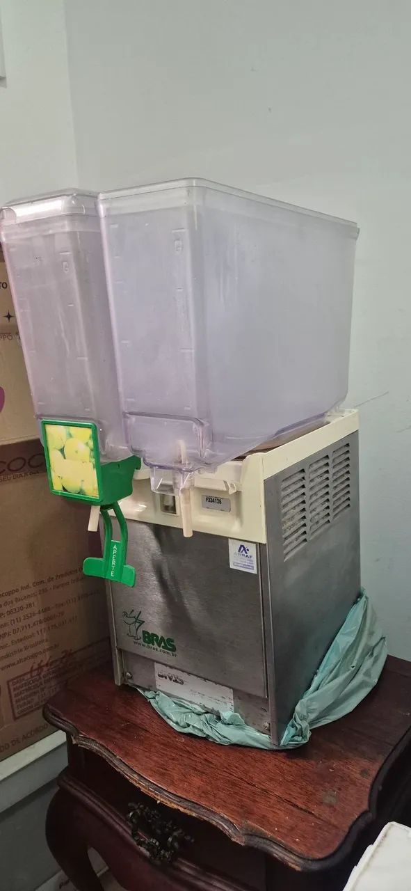 Refresqueira Bras para 2 cubas