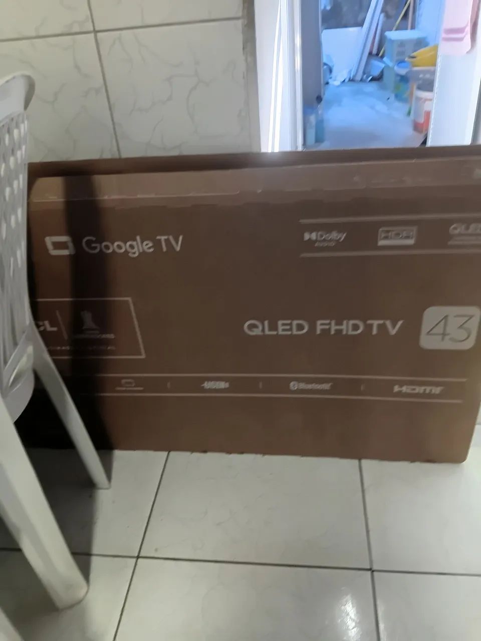 Vendo TV  de 40 polegadas sangue com defeito  mas esra funcionando 