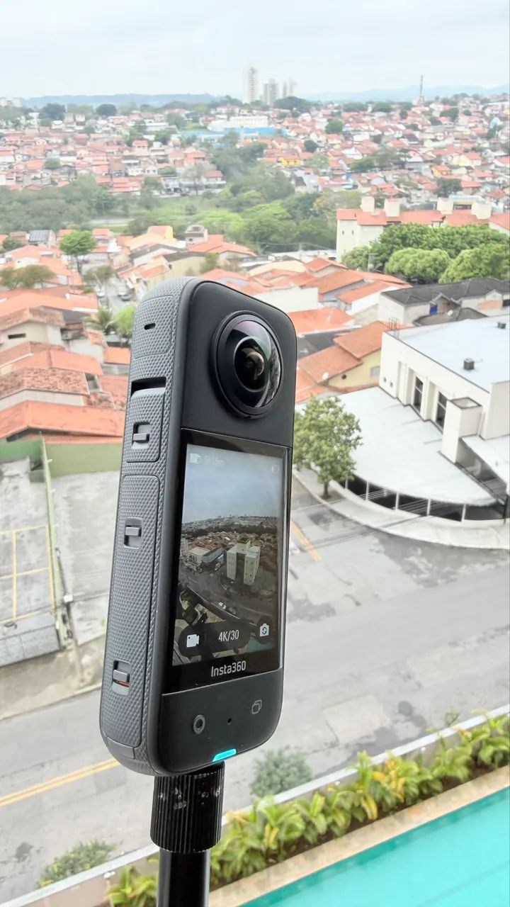 Insta 360° x3 - Foto 2