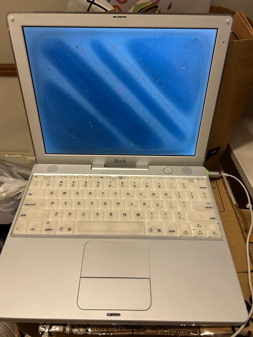 Mac antigo para coleção 