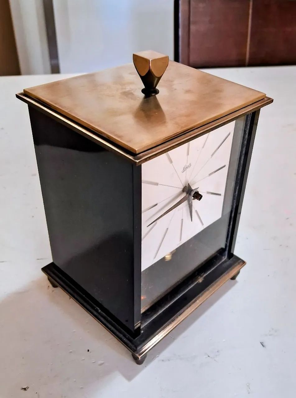 Relógio antigo de mesa Schatz 400 dias