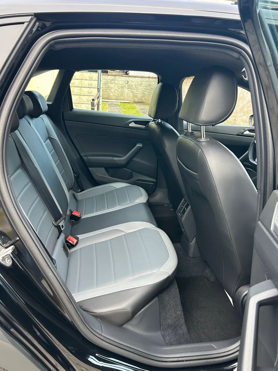 Volkswagen Nivus Highline 1.0 200 TSI Flex AUT 2023 - Foto 8