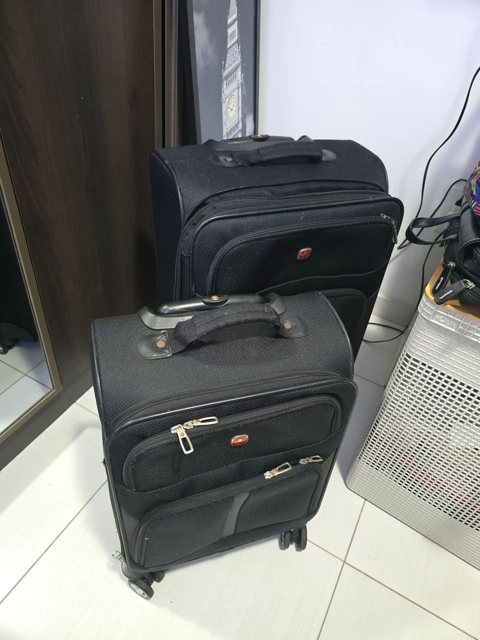 Excelente Kit de malas suíças P e M 