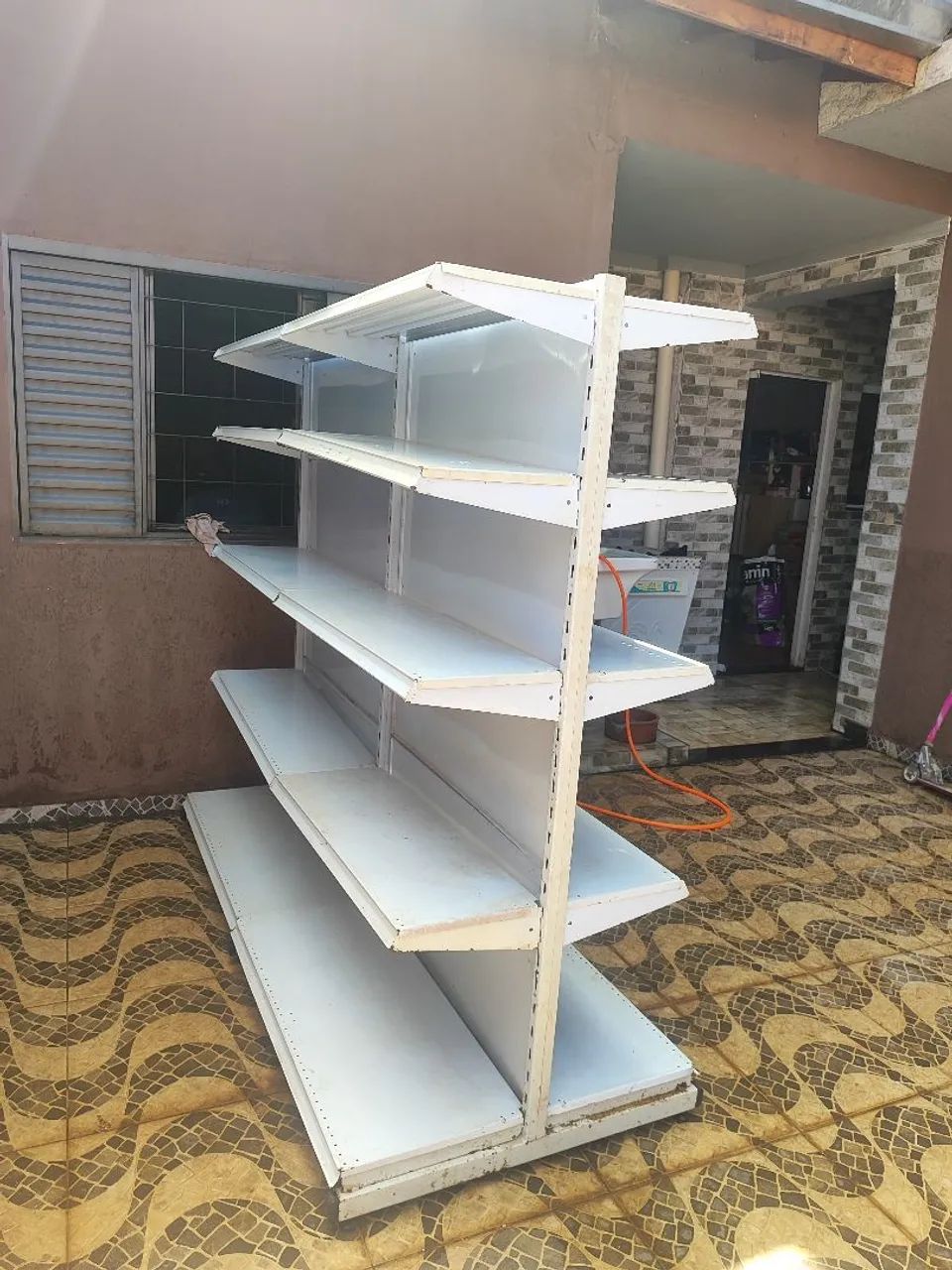 Vende se gôndola com 20 prateleira interesse chamar ZAP * - Foto 3