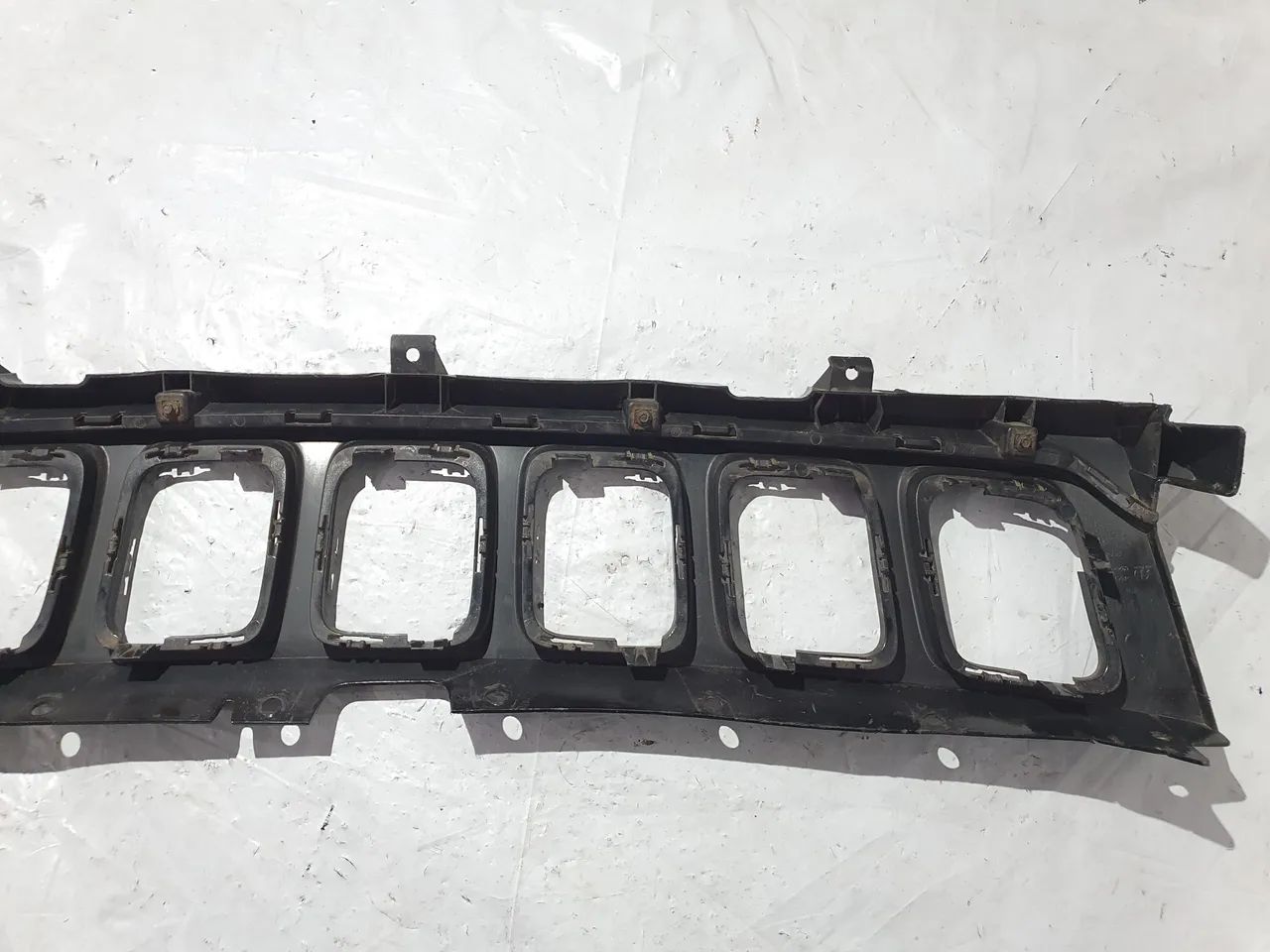 Grade Frontal Jeep Compass 2021 53284485 Detalhe Preto Mate Preto