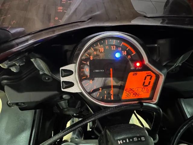 CBR 1000RR FIREBLADE - Foto 2