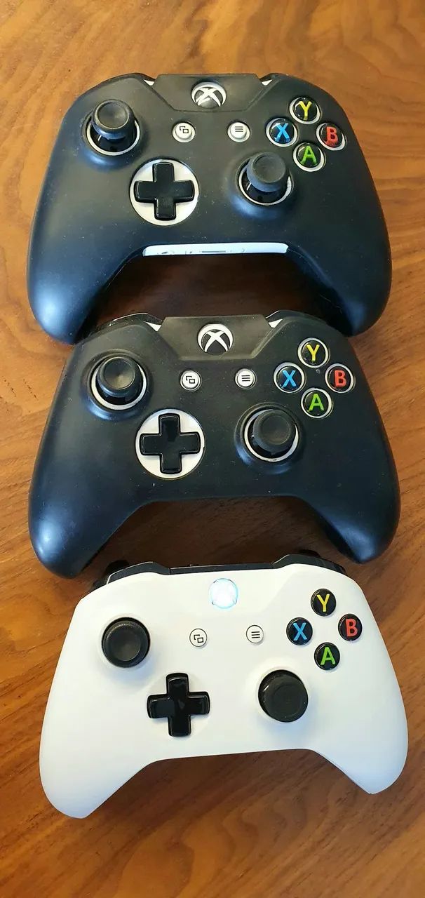 XBOX ONE S 1TB - USADO - Foto 5