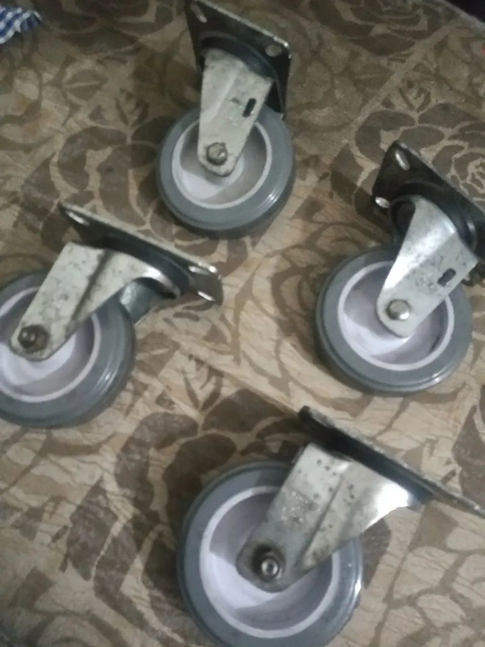4 Rodizios 4" schioppa