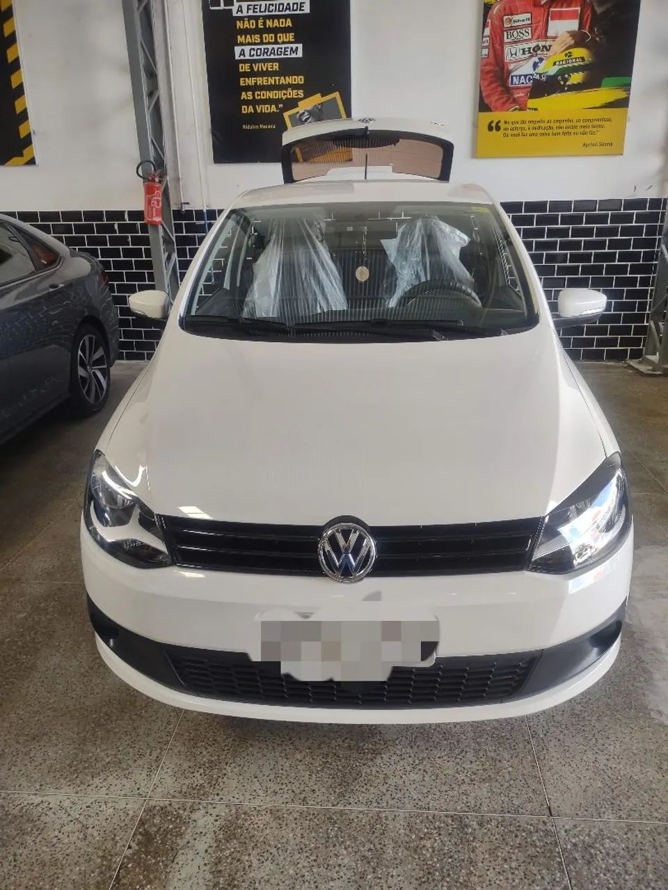 Volkswagen Fox Fox 1.6 Mi Total Flex 8V 5p 2014