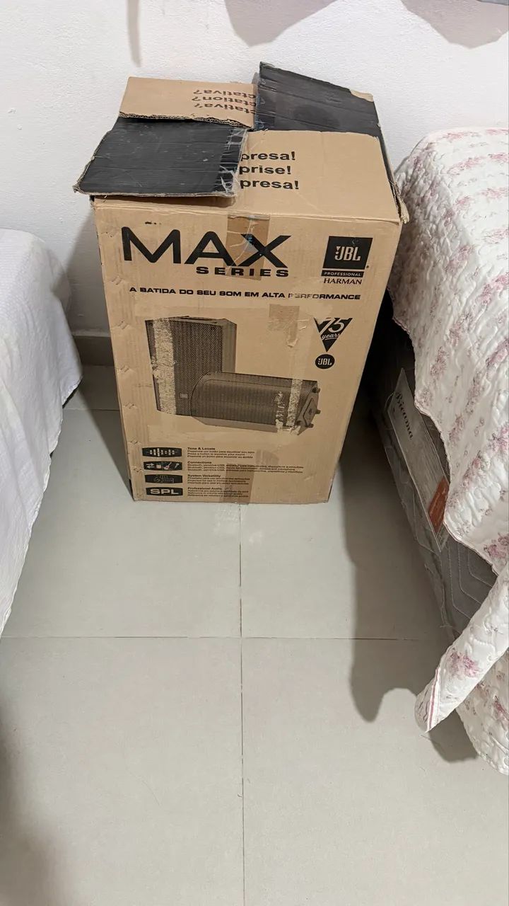 Caixas profissional Jbl max 12 ativas - Foto 5