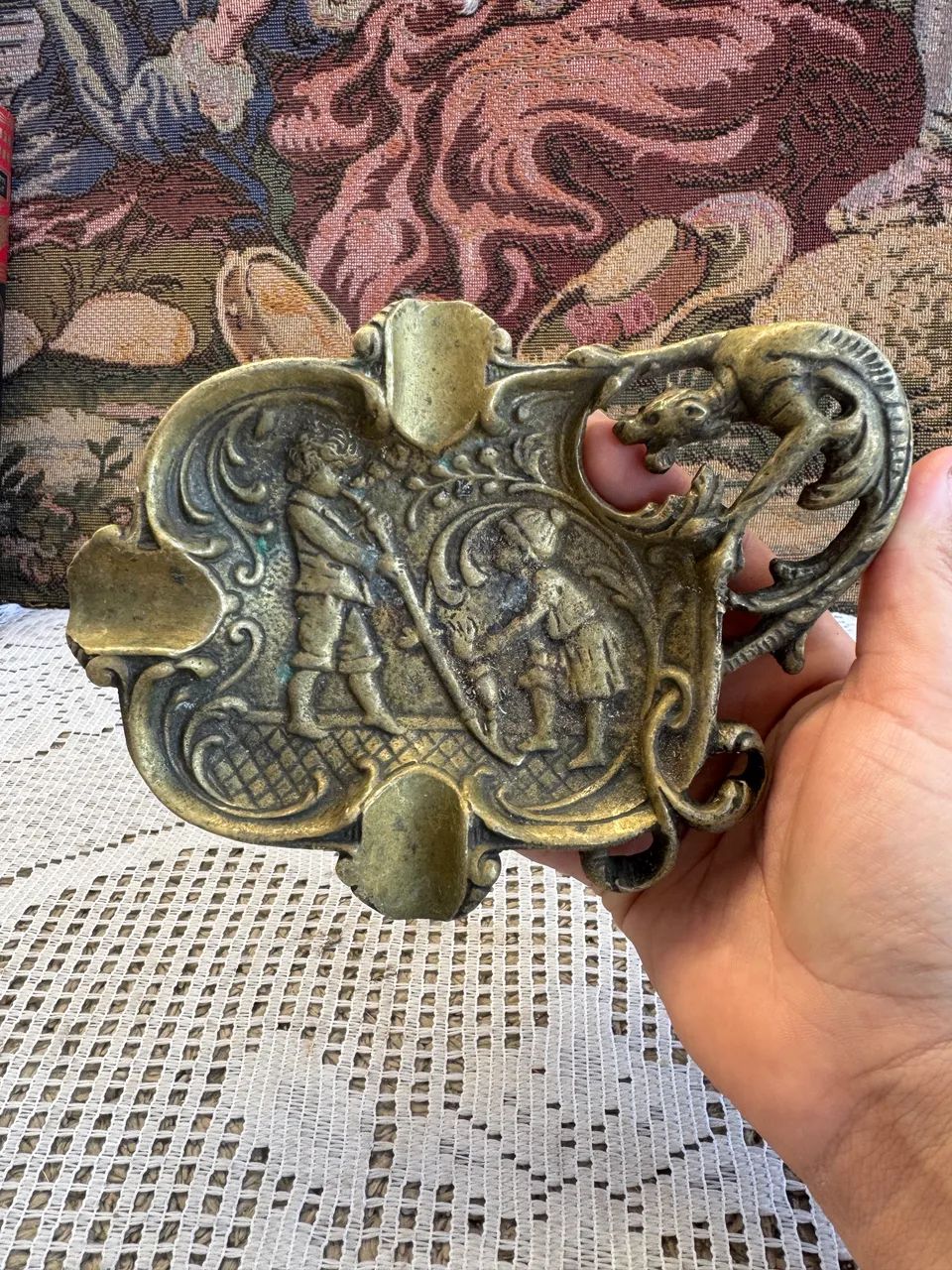 Cinzeiro antigo gárgulas em bronze  - Foto 3