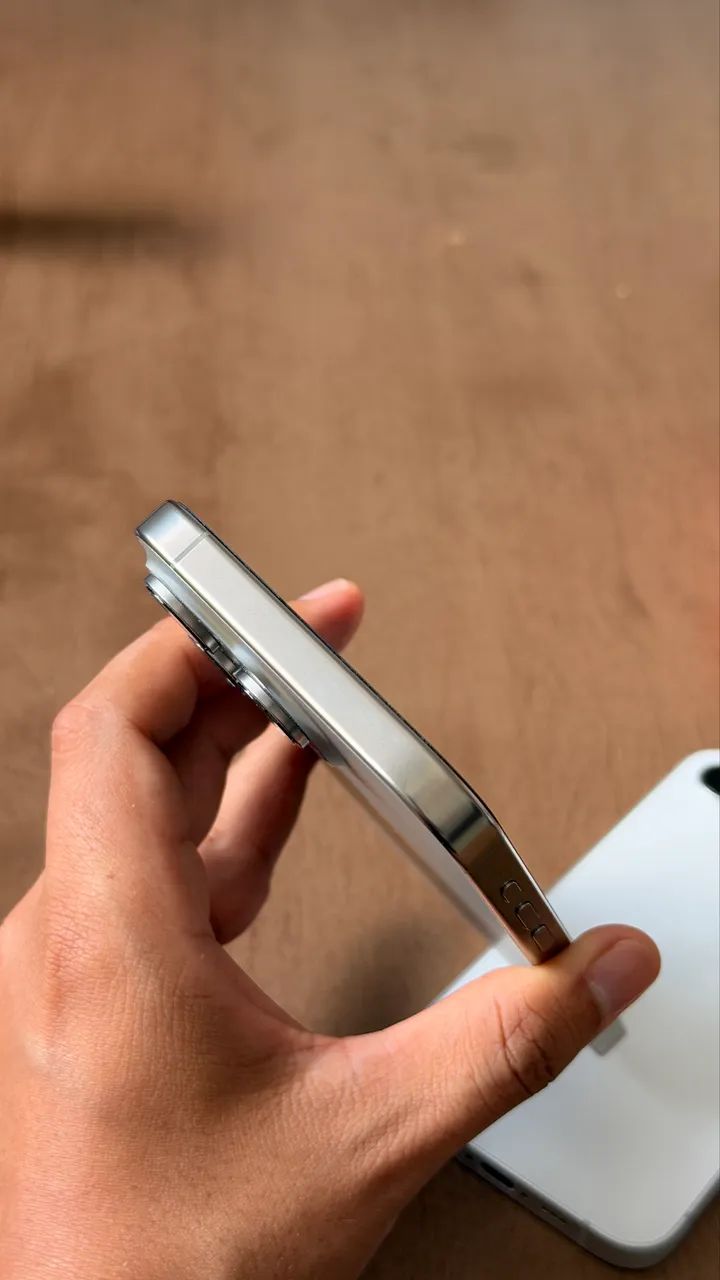 iPhone 16 Pro Max 256GB - Foto 4