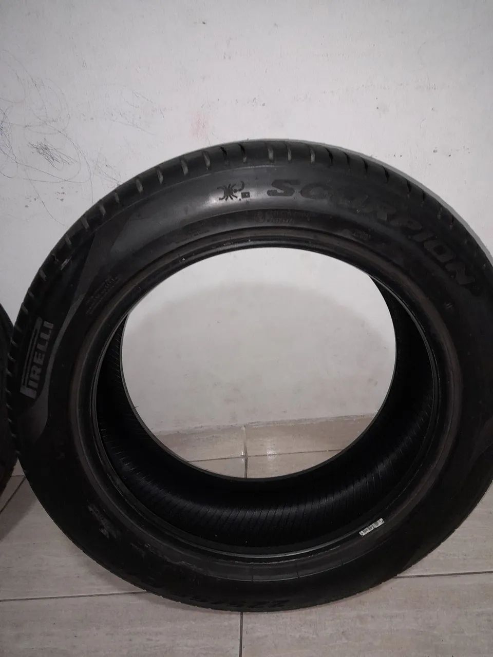 Pneus novos 225 55 Aro 18