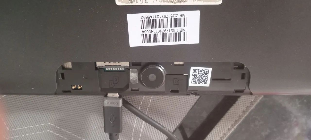 Tablet multilese com entrada para chip tela 10 polegadas  - Foto 3